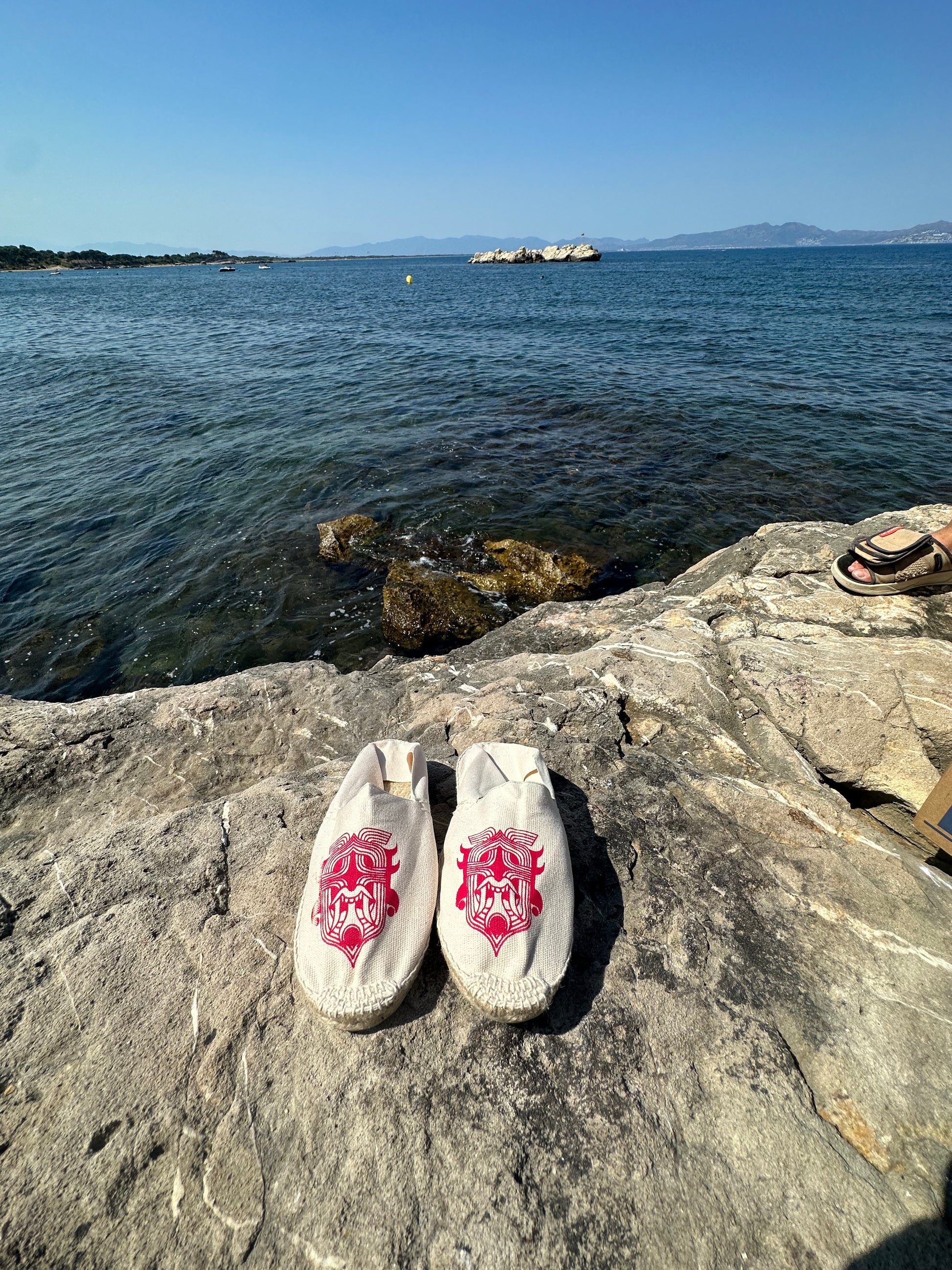 ESPERDENYA - RED TONGUE - SIZE 44